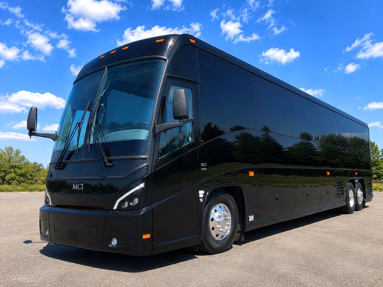 moving concert and entertainment crowds through allentown is easy with charterbusrentalallentownpa com