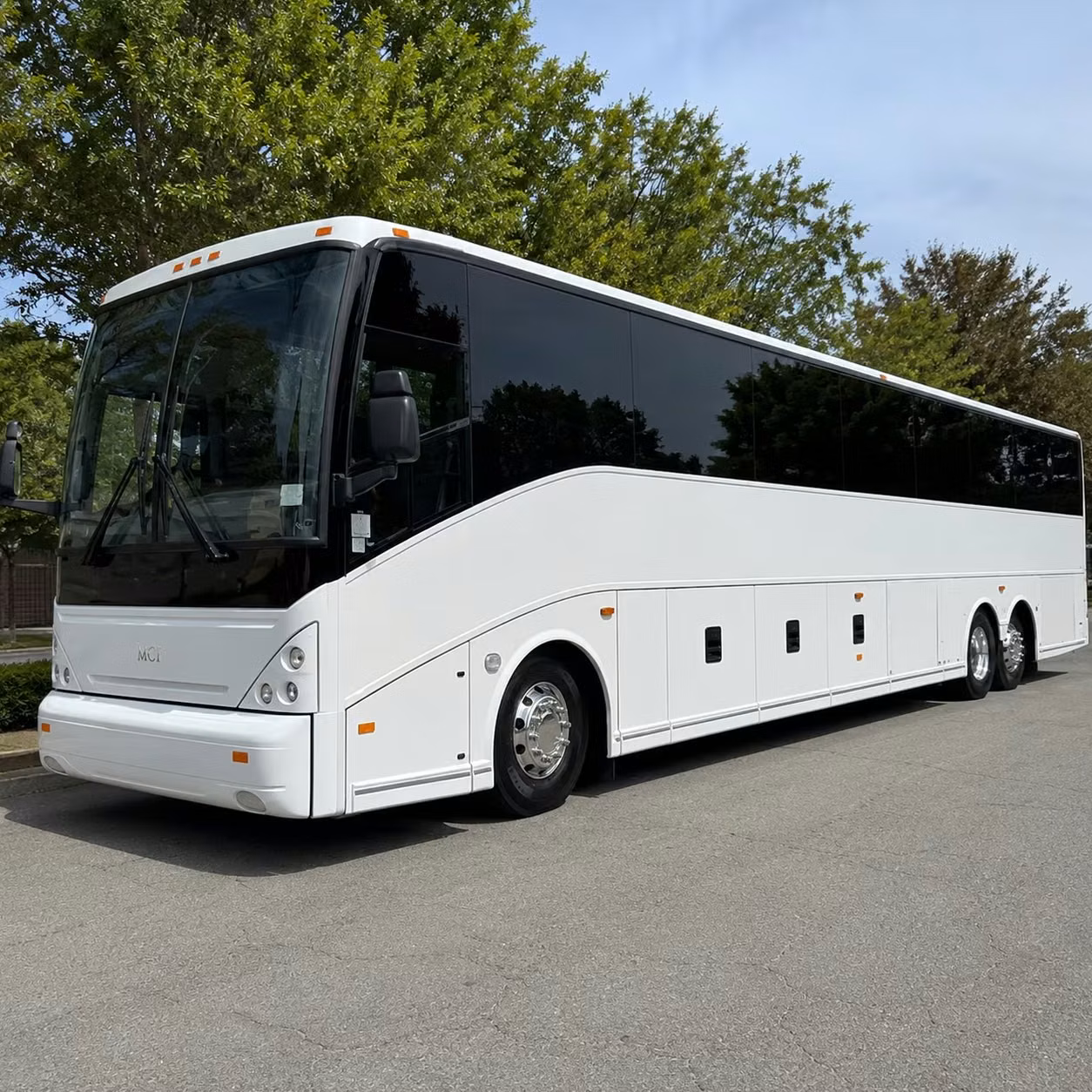through charterbusrentalallentownpa com allentown groups can book airport transportation for every occasion